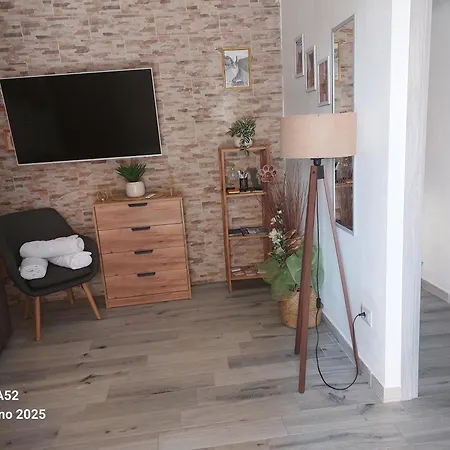 Casa Luna * Iglesias