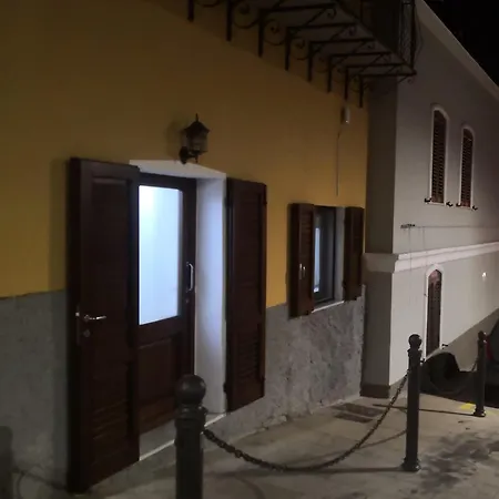 Casa Luna Apartment *